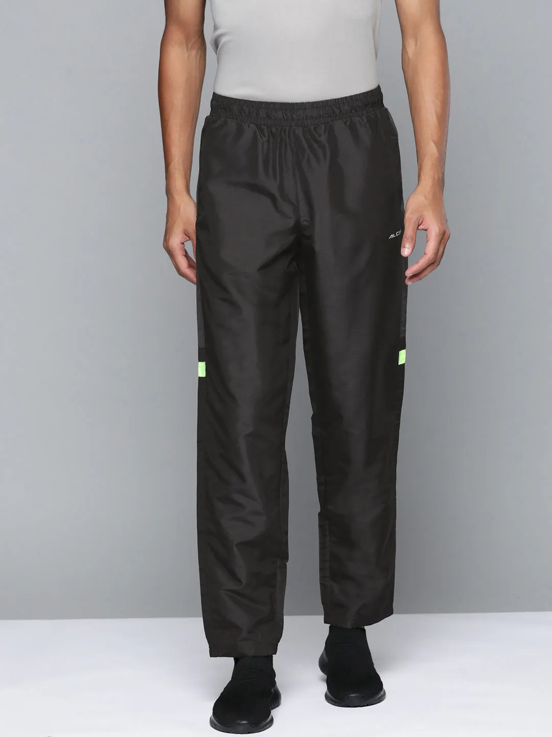 Alcis Men Black Solid Track Pants