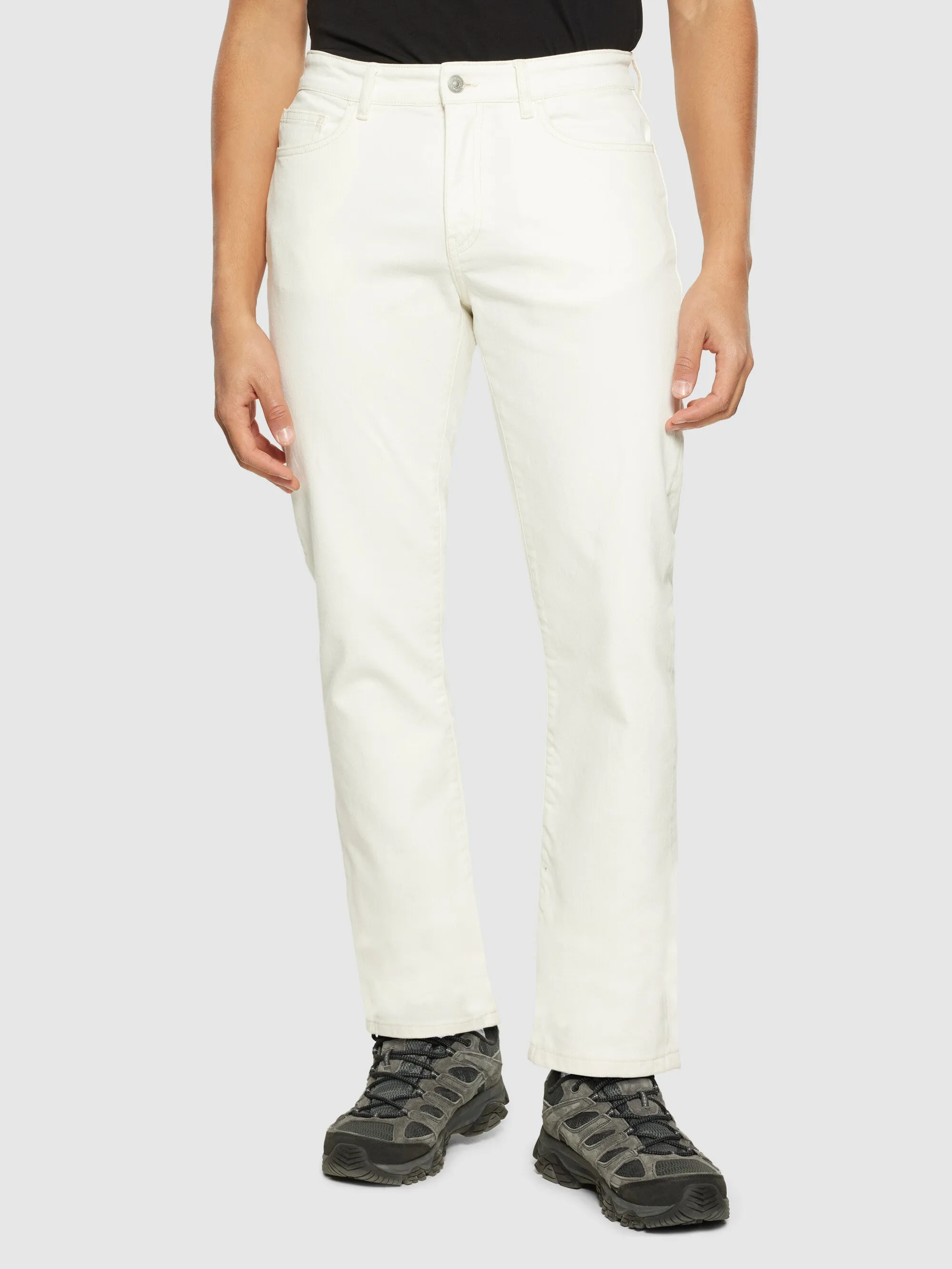 CHUCK regular garment dyed 5-pocket pant - GOTS/Vegan - Egret