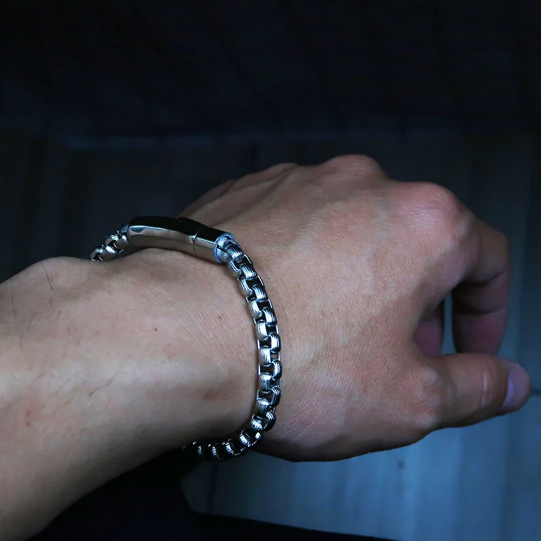 Iron Valor Bracelet