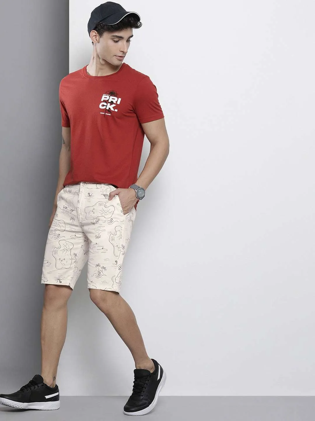 Men Abstract Printed Shorts