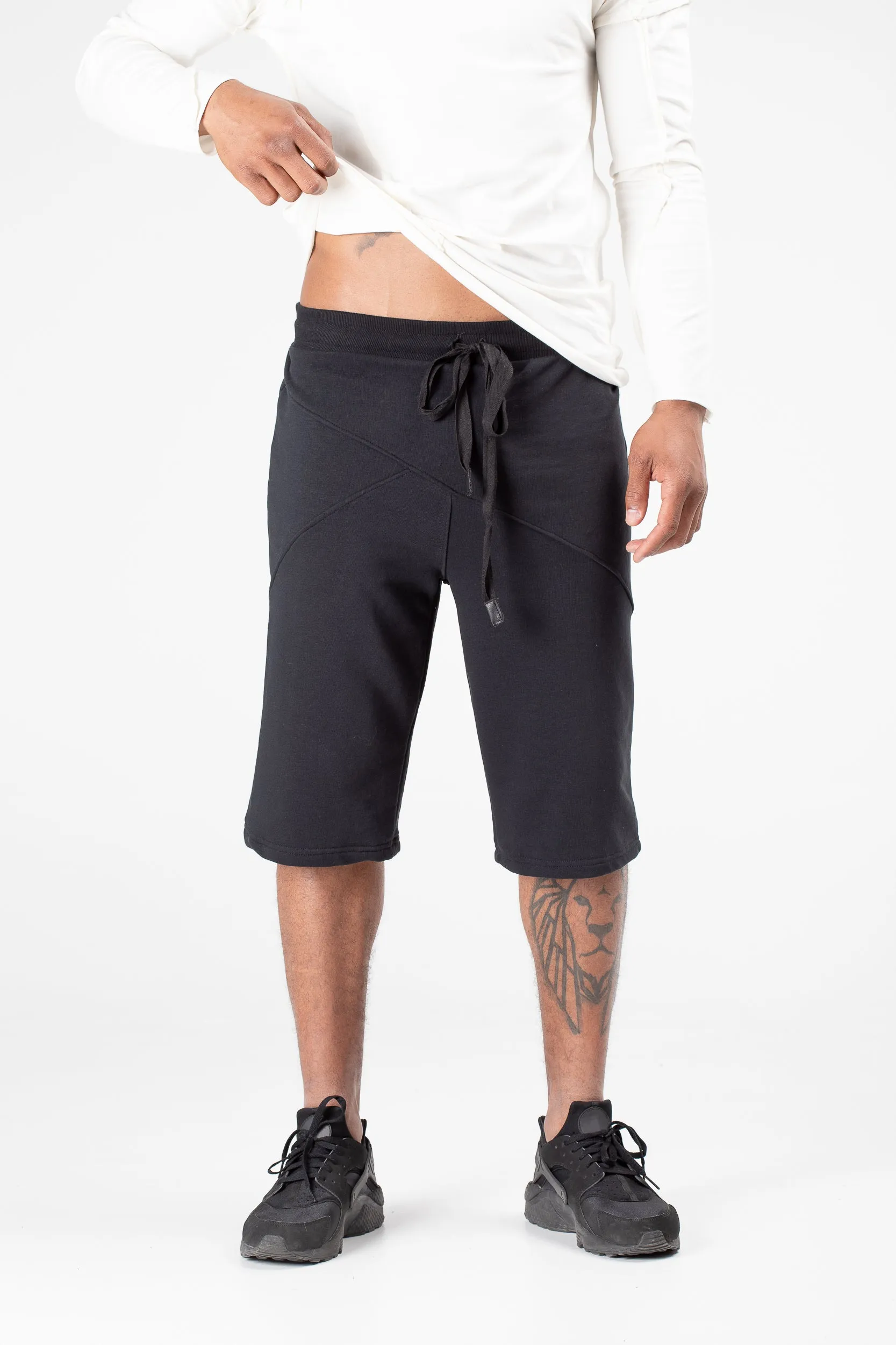 Men black summer shorts with zipped pockets