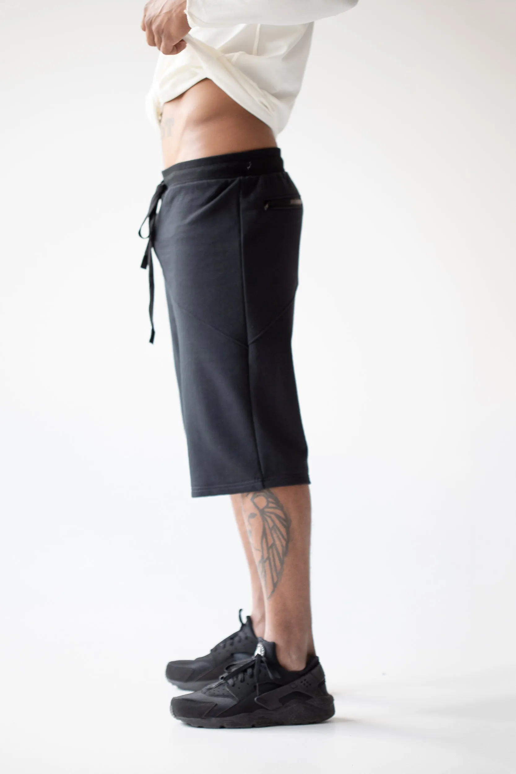 Men black summer shorts with zipped pockets