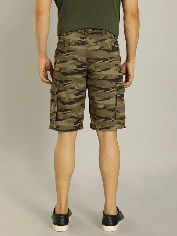 Men Camo Printed Cargo Shorts