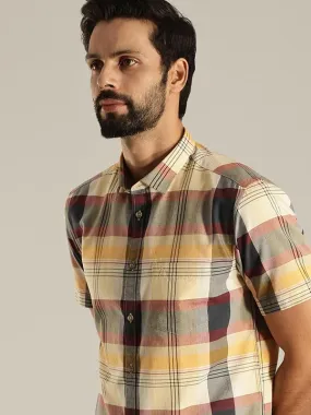 Men Checked Half Sleeve Cotton Shirt